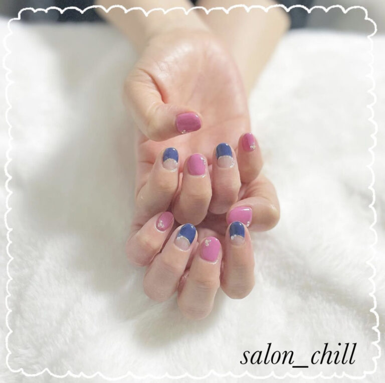 salon chill ネイル　ピンクワンカラーと青のフレンチ　愛知県　豊明市